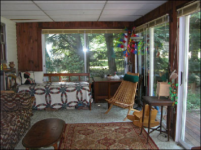 Birdsong B&B of Amherst - The Garden Room